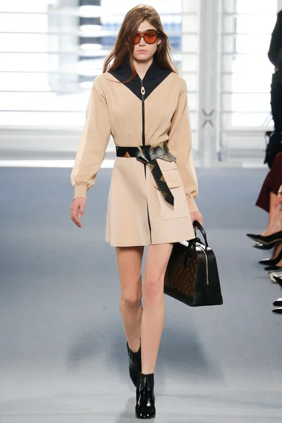 Look 21